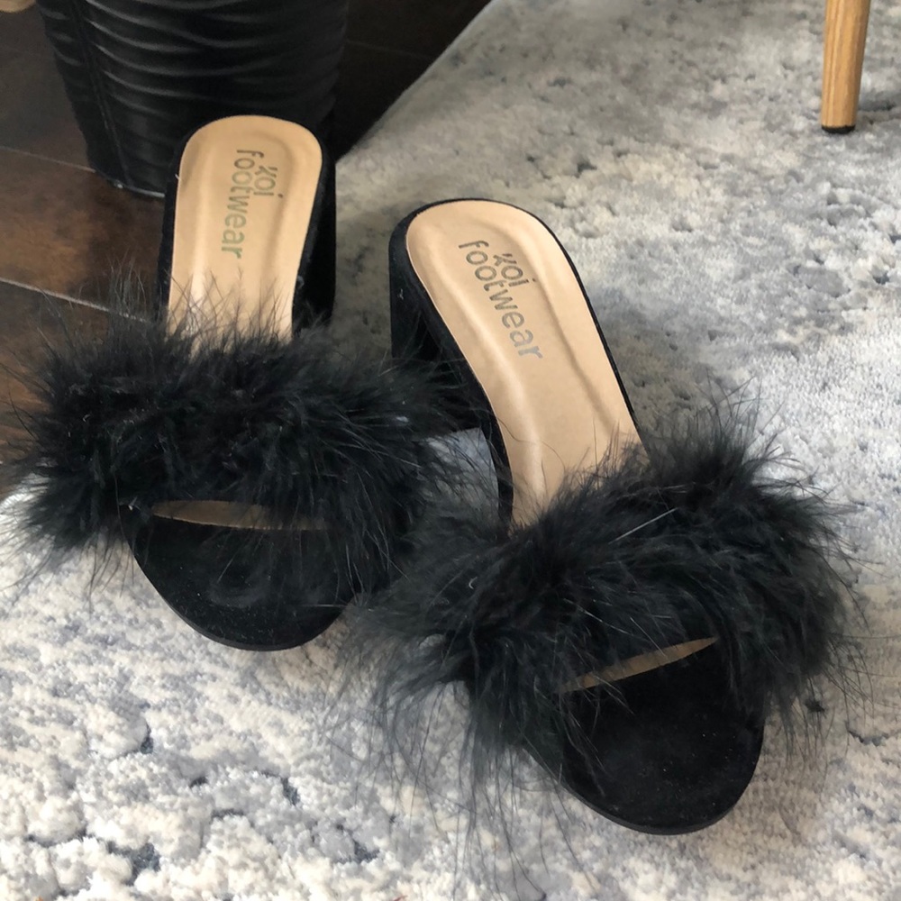 Mini heels